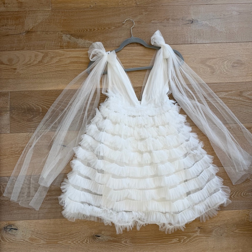 White Ruffled Tulle Mini Dress - Picture 3 of 3